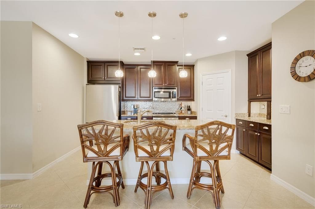 8510 Violeta ST 102-4
