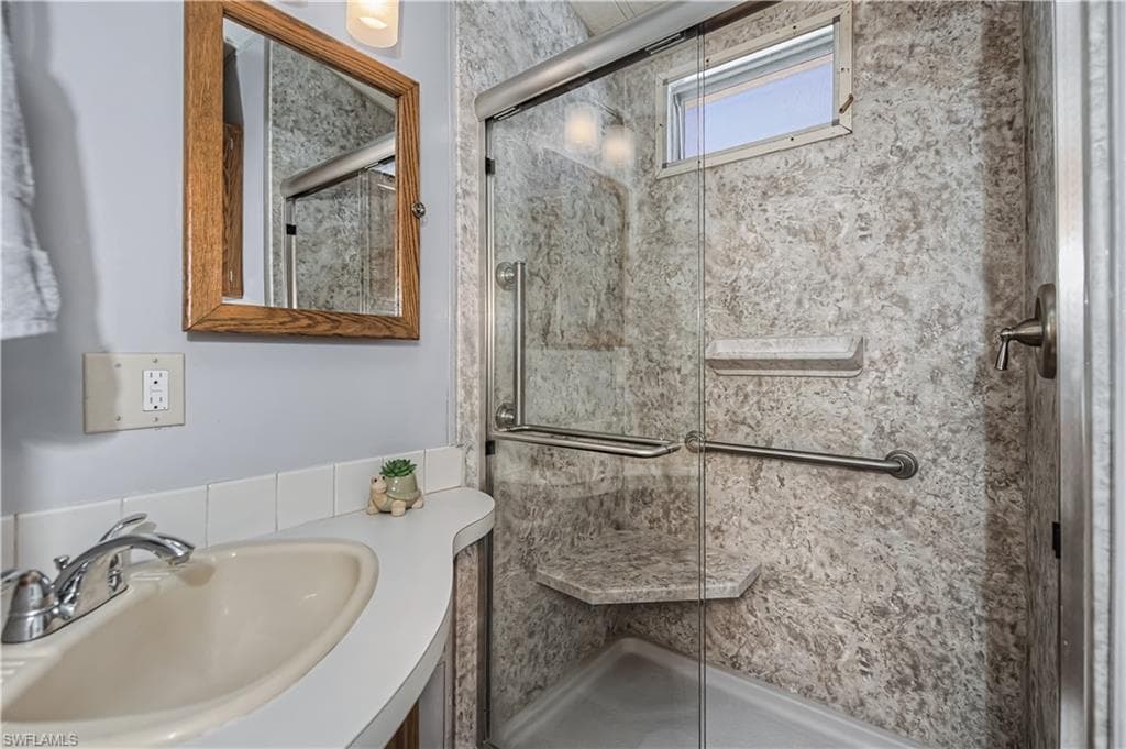181 Caravan CIR-9