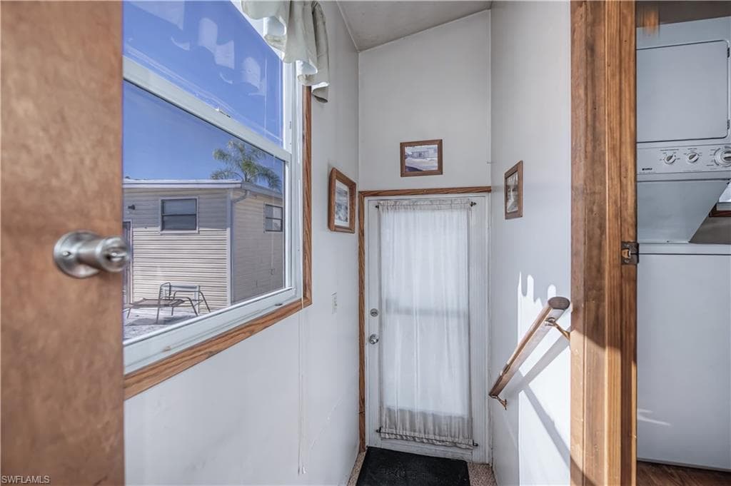 181 Caravan CIR-14
