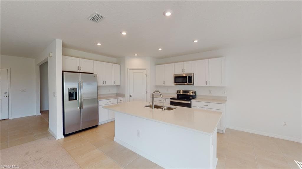 6753 Equinox LN-2