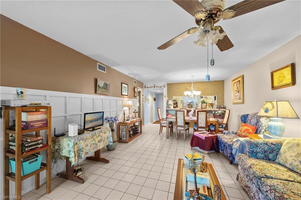9305 Lake Park DR 102-17