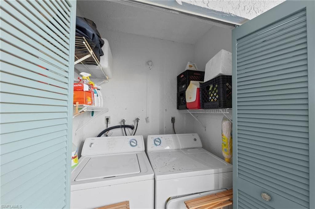 9305 Lake Park DR 102-26