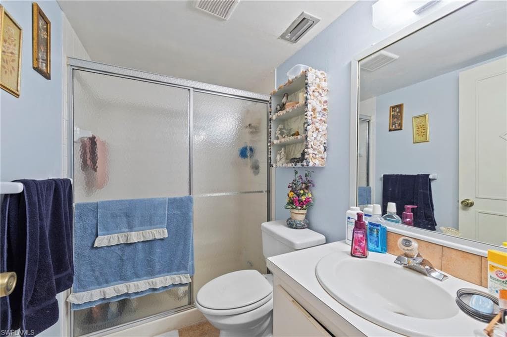 9305 Lake Park DR 102-22