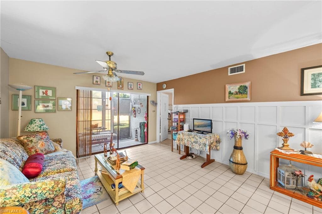 9305 Lake Park DR 102-18
