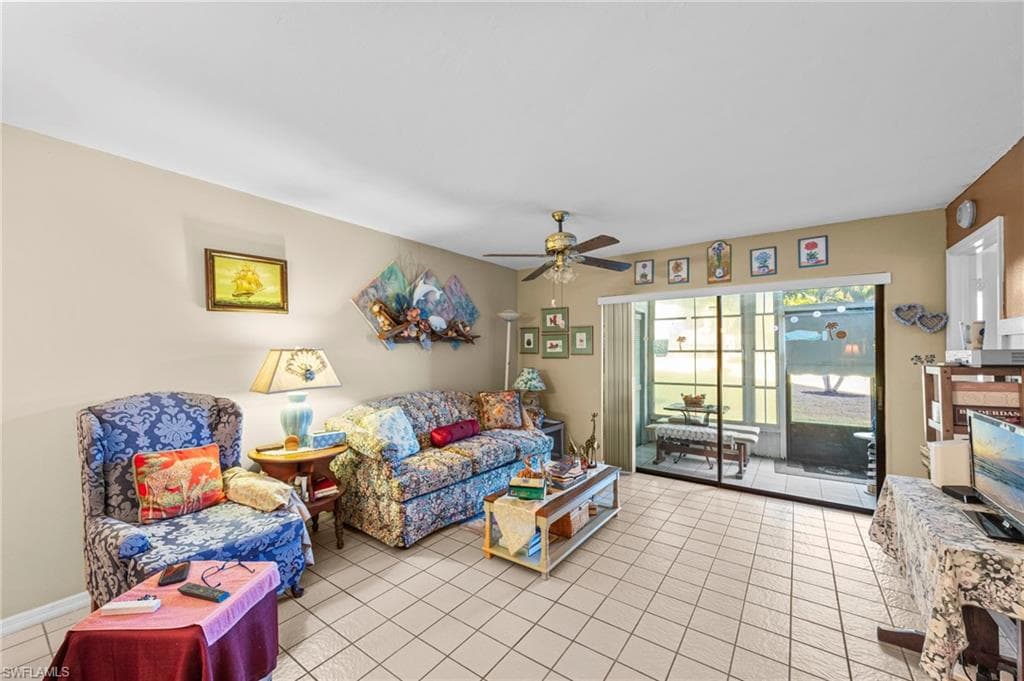 9305 Lake Park DR 102-19