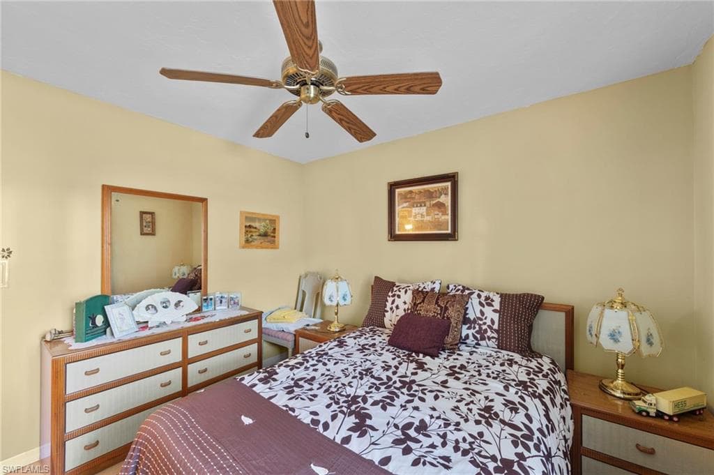 9305 Lake Park DR 102-21