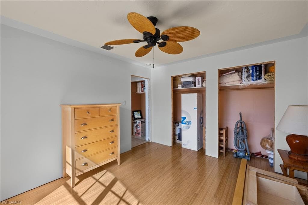 675 Randy LN-28