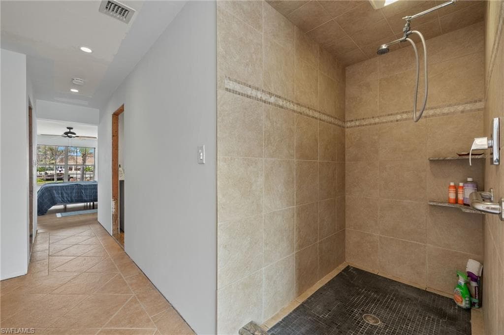 675 Randy LN-30