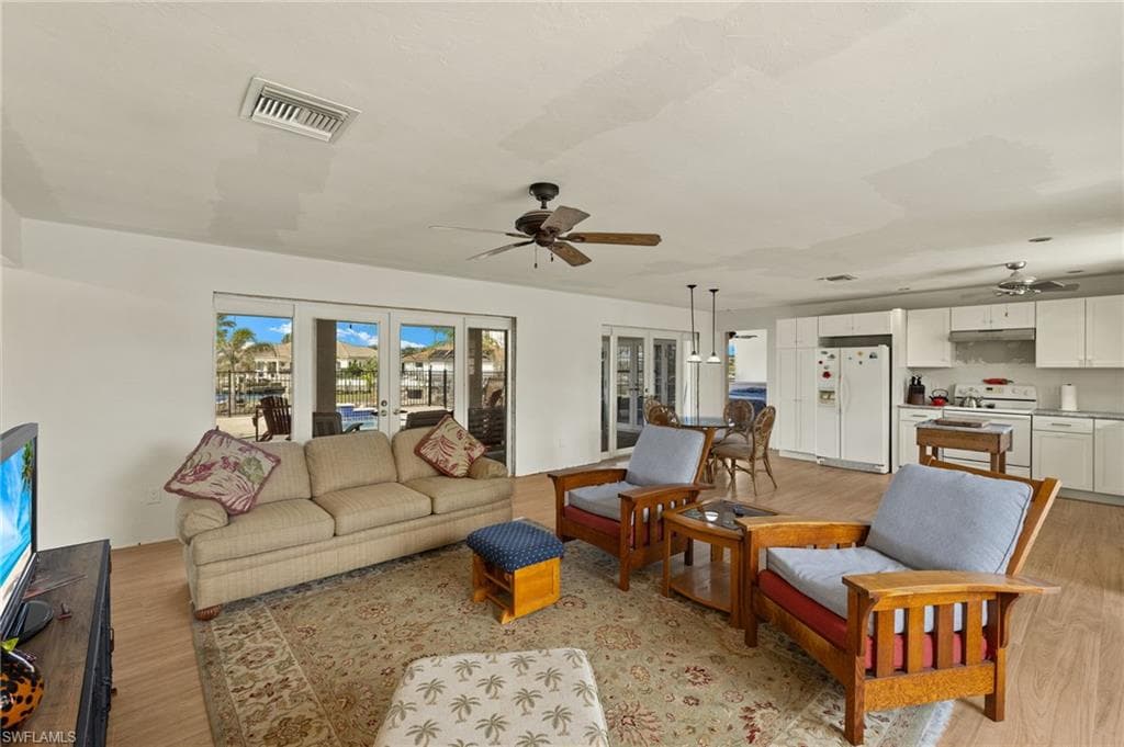 675 Randy LN-41