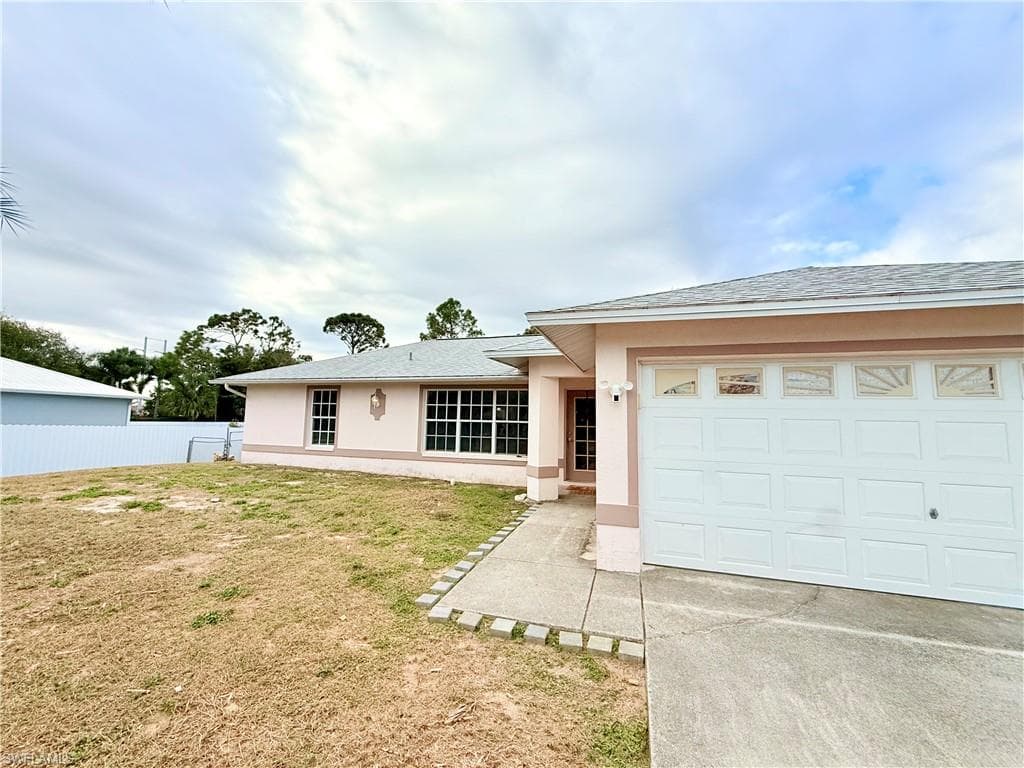 755 Arundel CIR-3