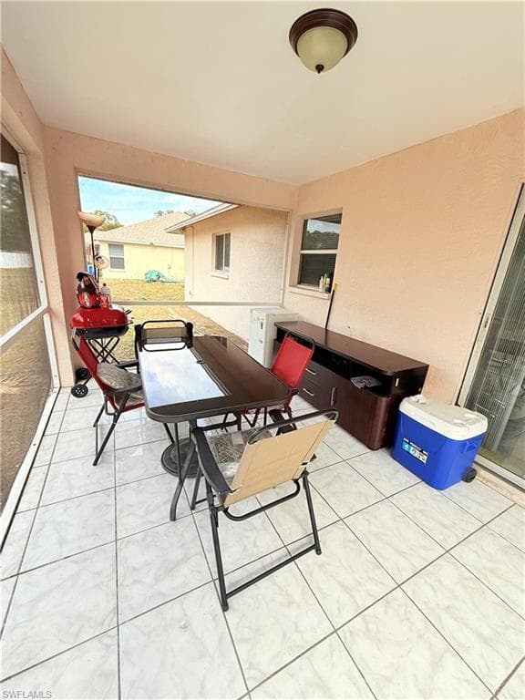 755 Arundel CIR-20