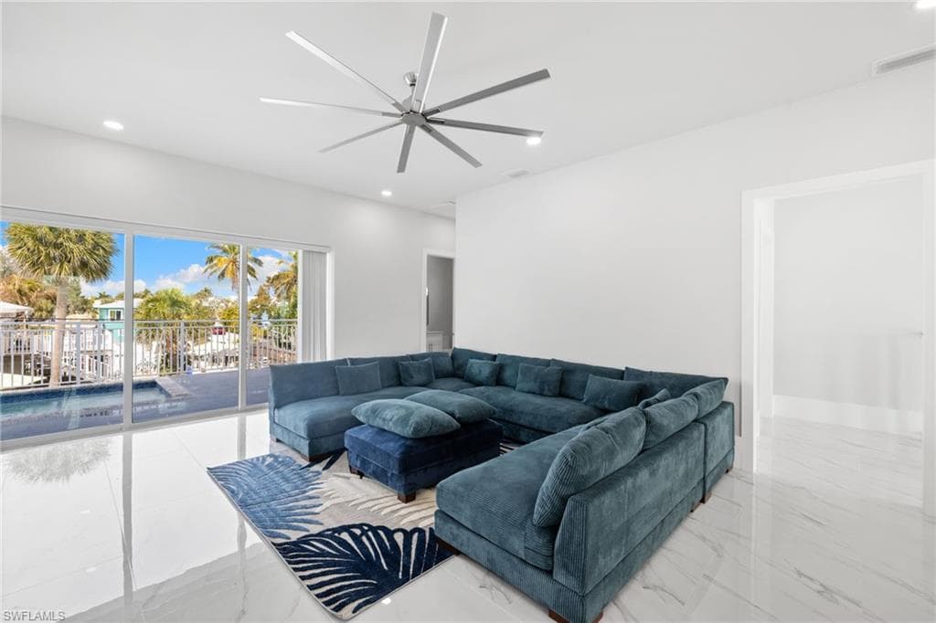 137 Hibiscus DR-27