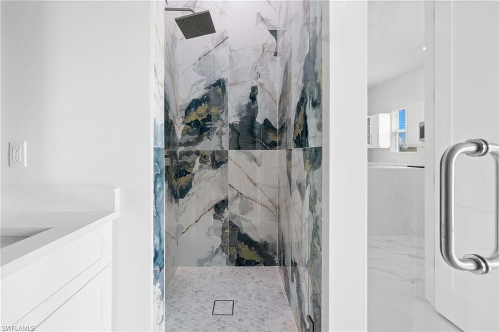 137 Hibiscus DR-46