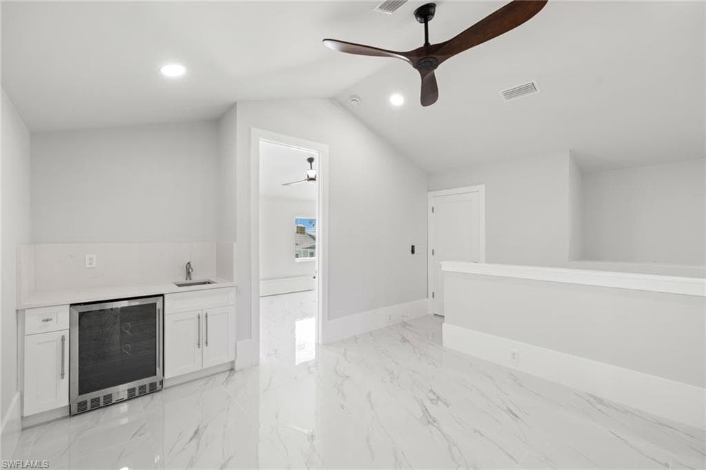 137 Hibiscus DR-38