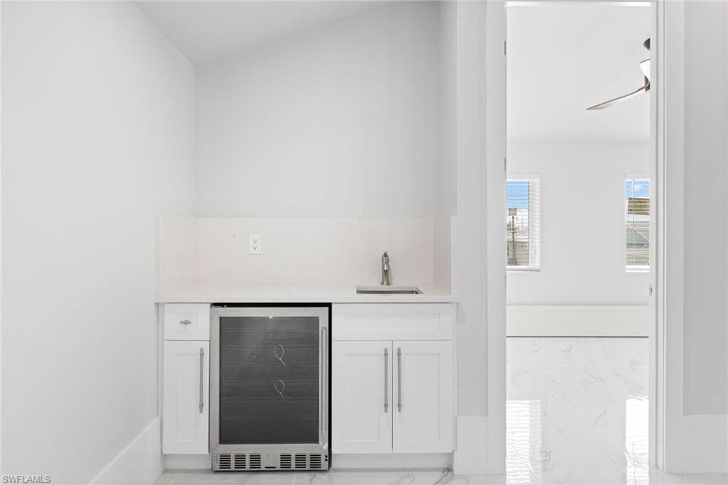 137 Hibiscus DR-39