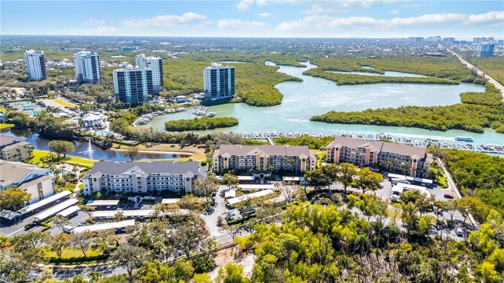 320 Horse Creek DR 308-1