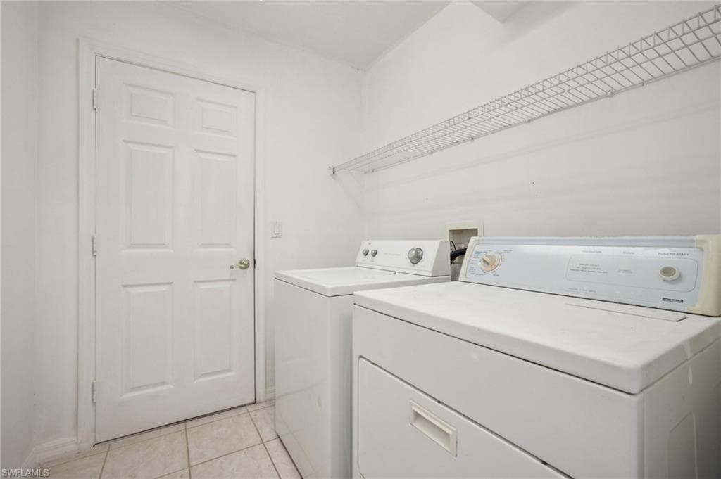5348 Cypress LN-27