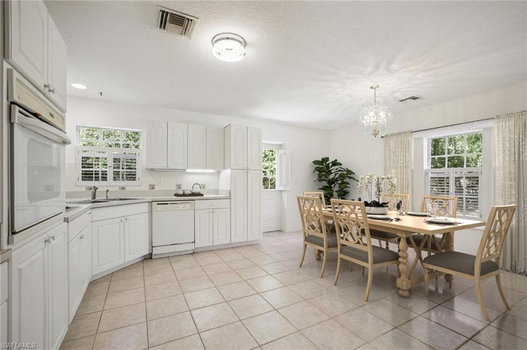 5348 Cypress LN-7