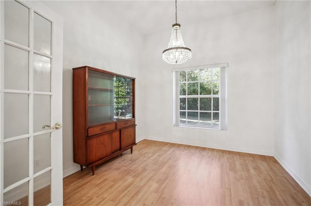 5348 Cypress LN-20