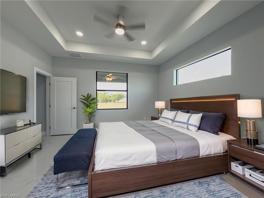 417 Paddock ST-16