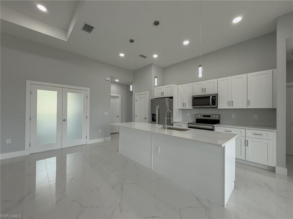 417 Paddock ST-5