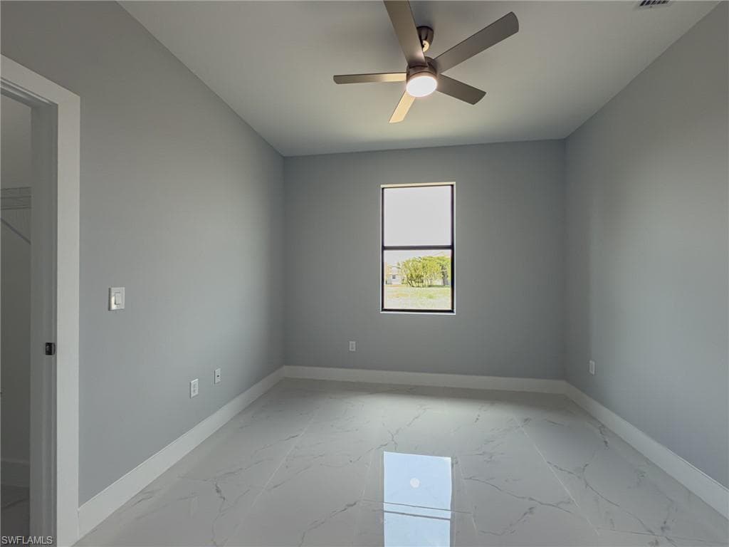 417 Paddock ST-24