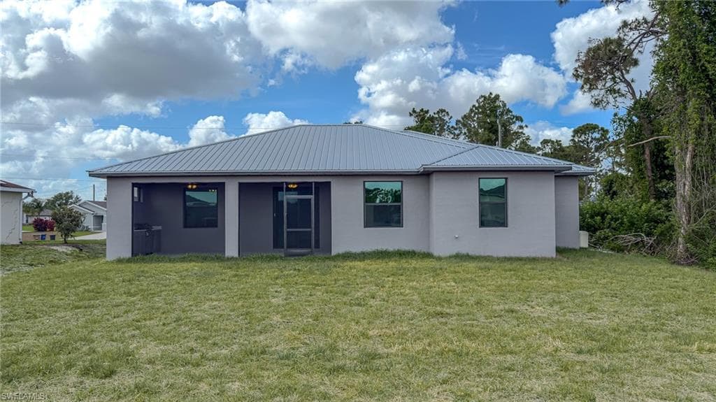 417 Paddock ST-33