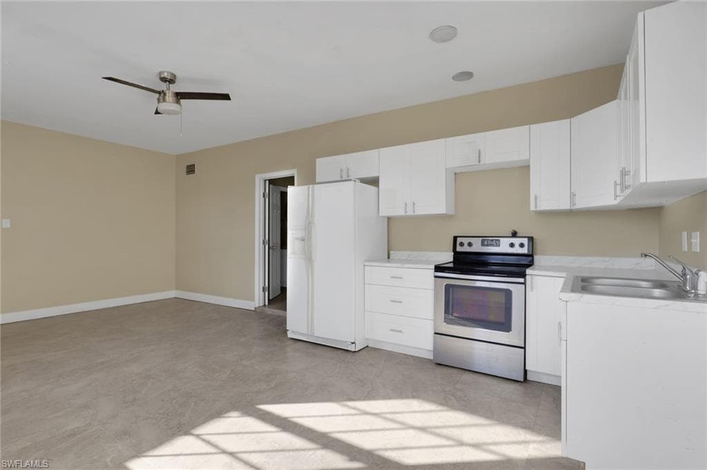 2933 Jackson ST-29