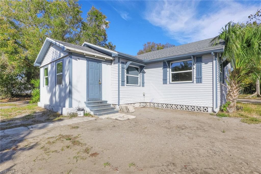 2933 Jackson ST-4