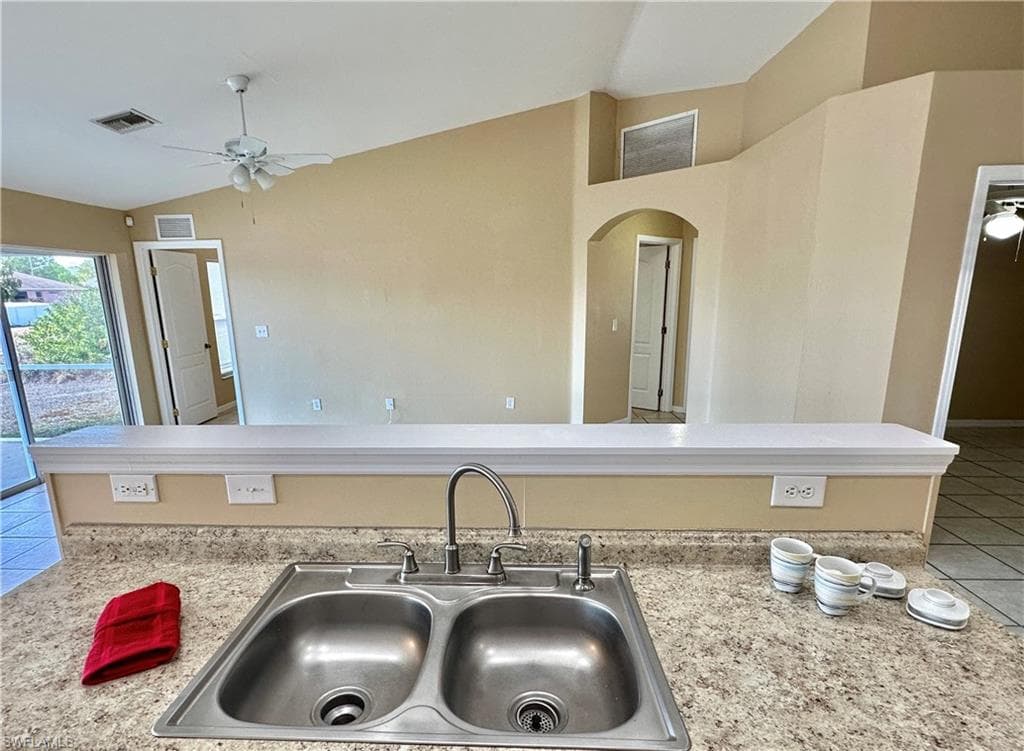 2015 Xelda AVE N-12