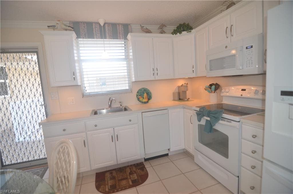 5600 Bonita Beach RD 4003-18