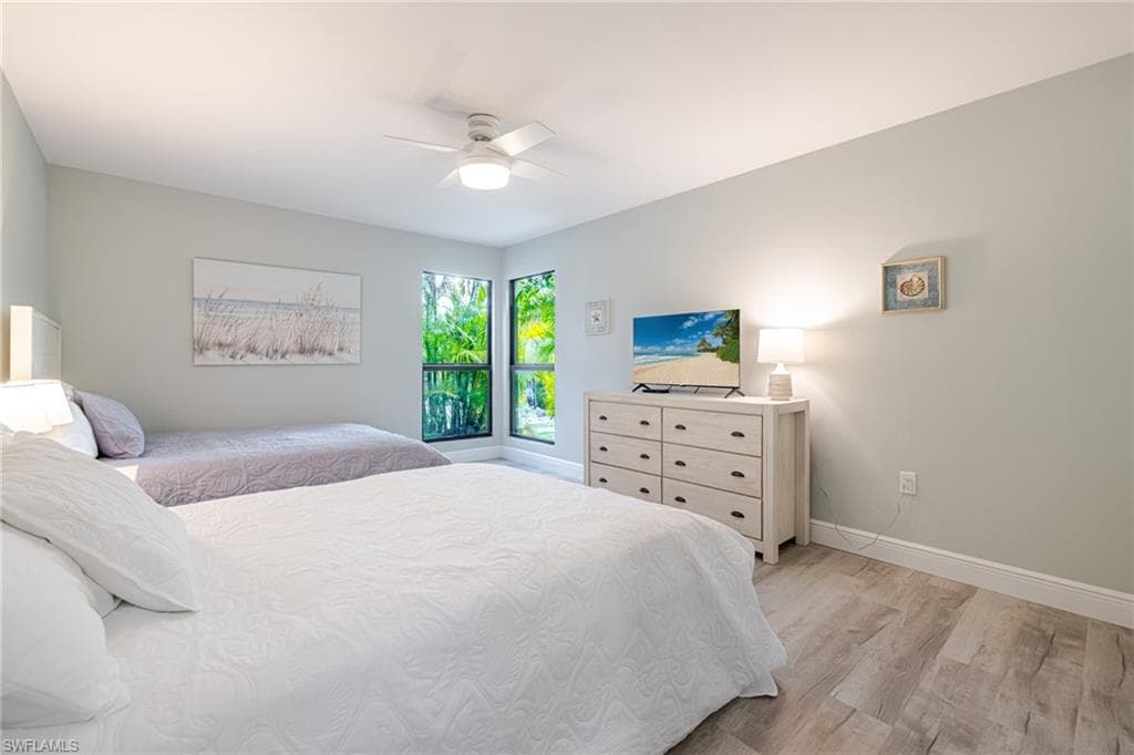 5117 Sea Bell RD E109-27