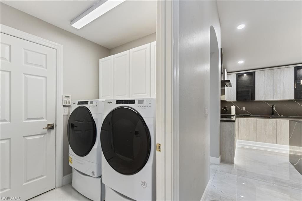 15613 Beachcomber AVE-41