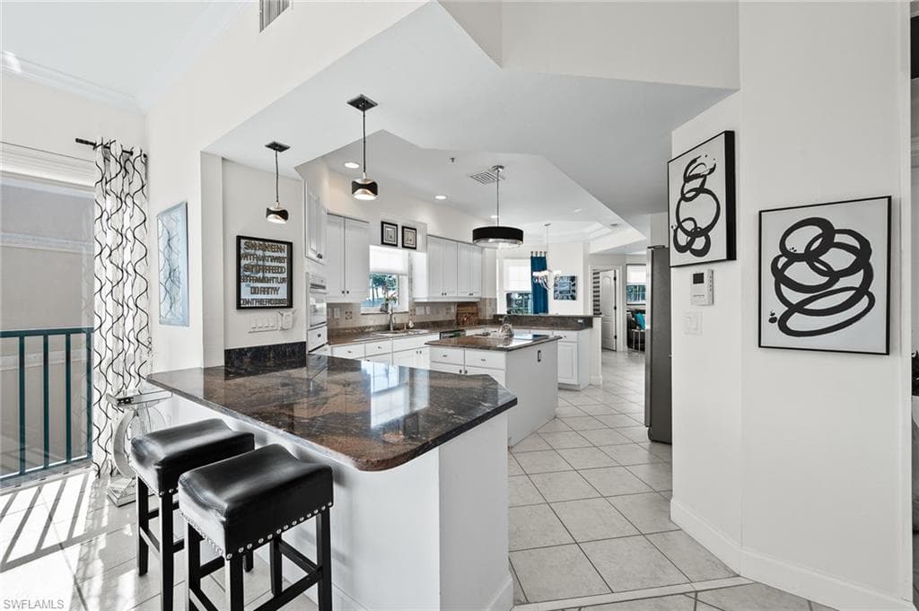 11160 Harbour Yacht CT B-4