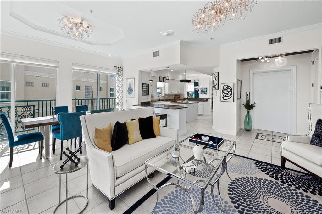 11160 Harbour Yacht CT B-10