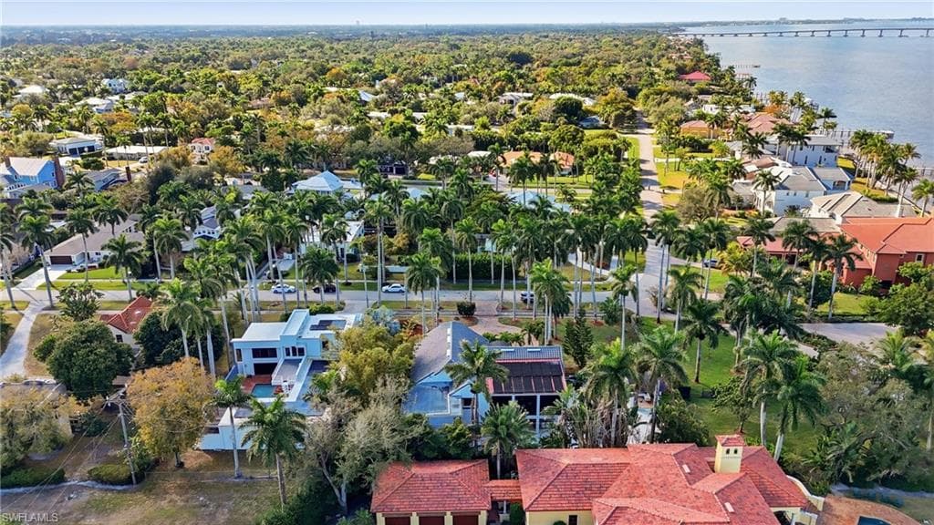 1205 Caloosa DR-46