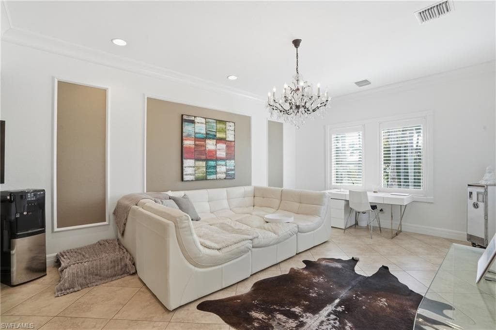 1205 Caloosa DR-13