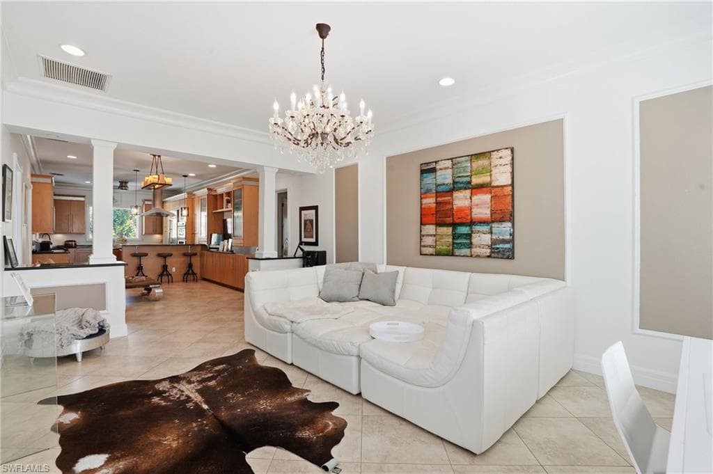 1205 Caloosa DR-14