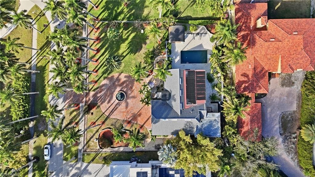1205 Caloosa DR-44