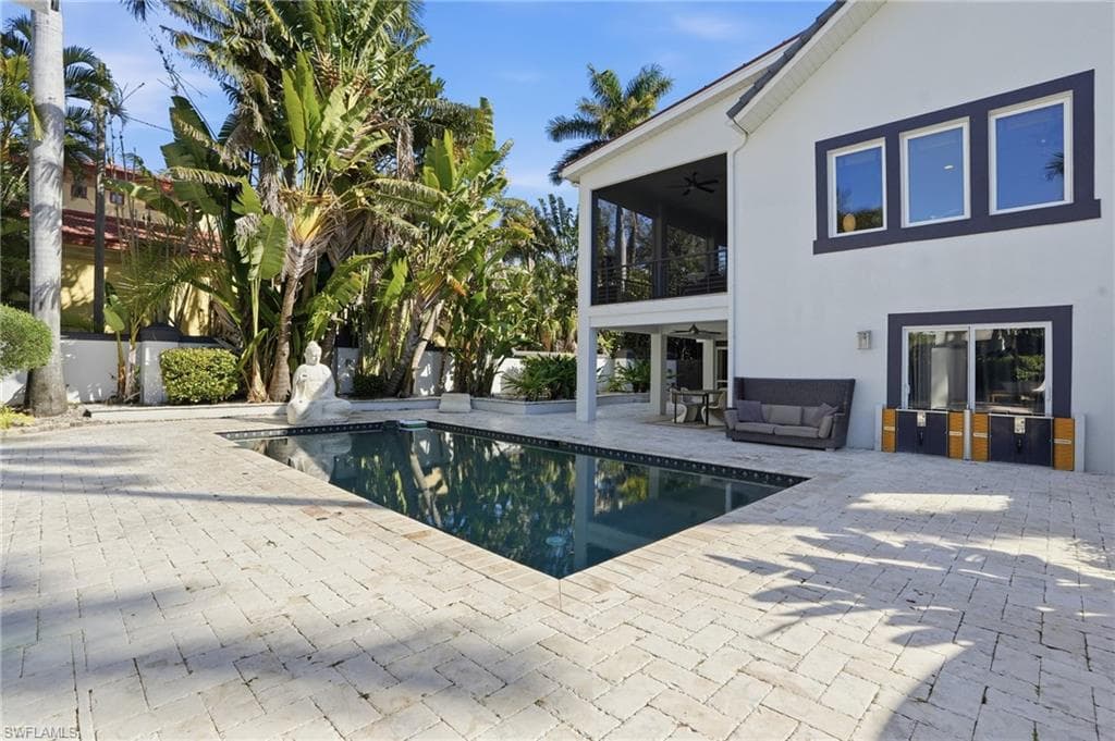 1205 Caloosa DR-39