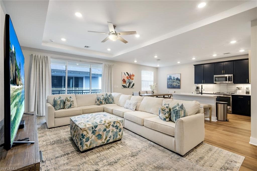 26331 Coco Cay CIR 203-6