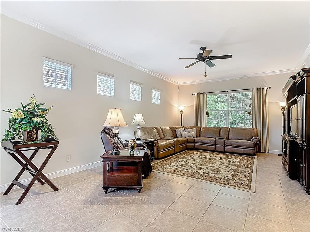 5710 Kensington LOOP-6