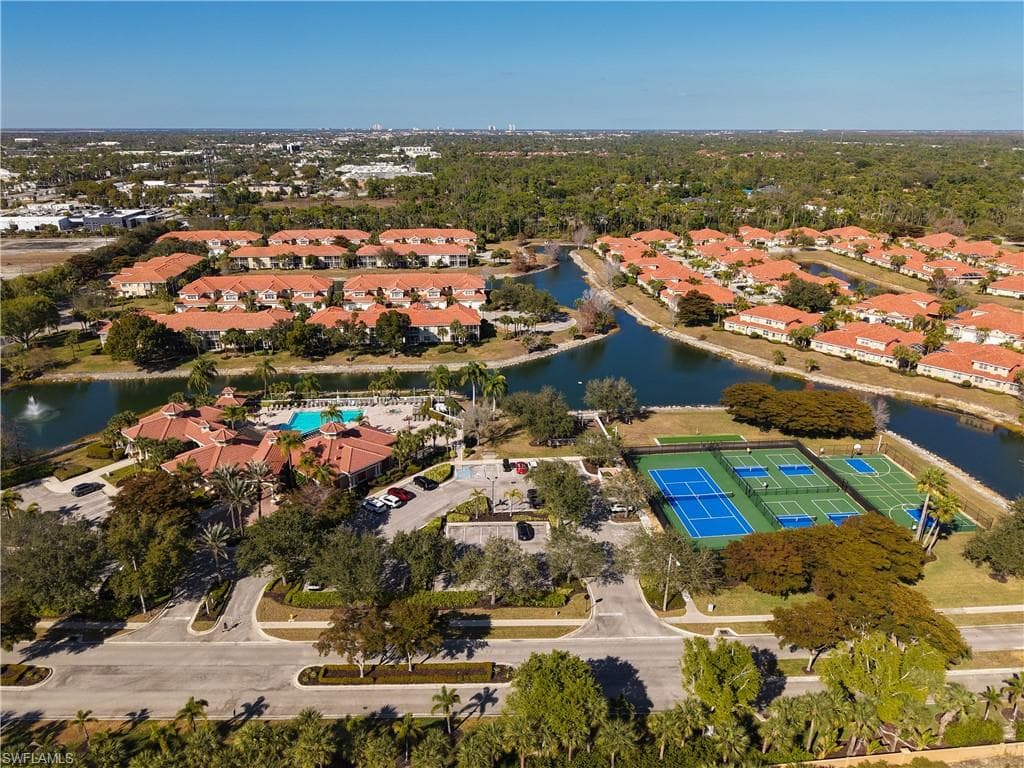 5710 Kensington LOOP-43