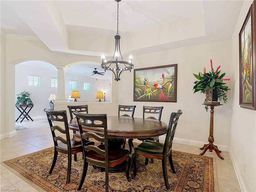 5710 Kensington LOOP-10
