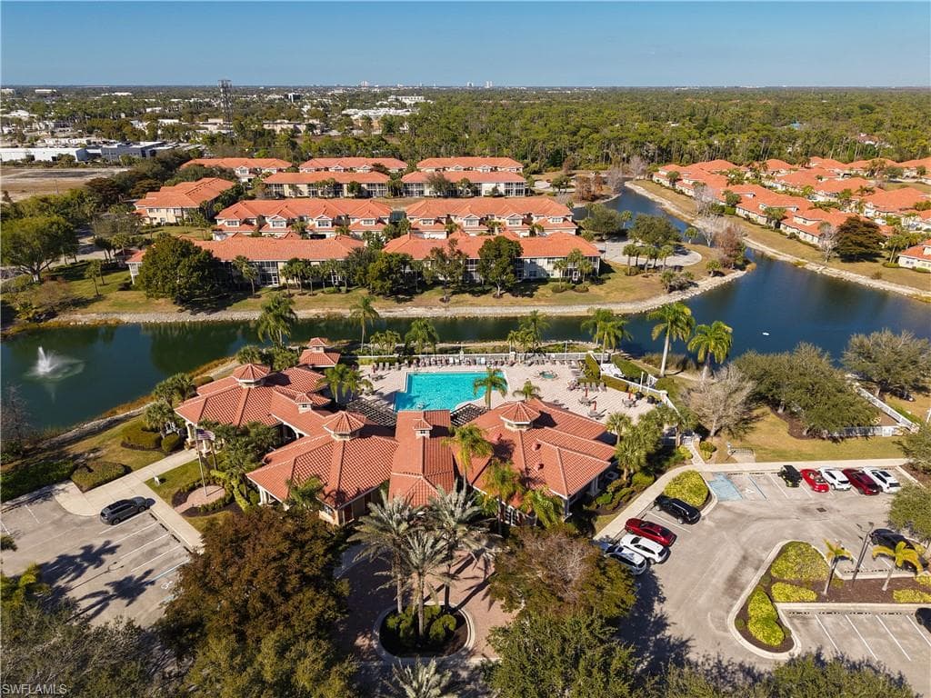 5710 Kensington LOOP-44