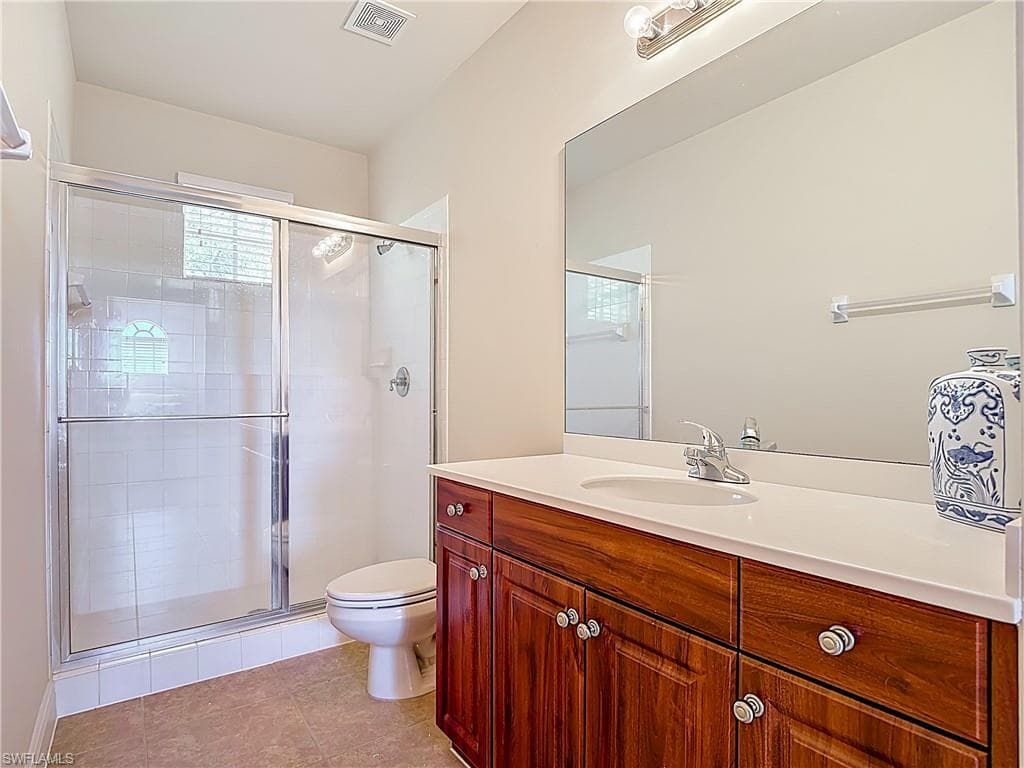 5710 Kensington LOOP-29