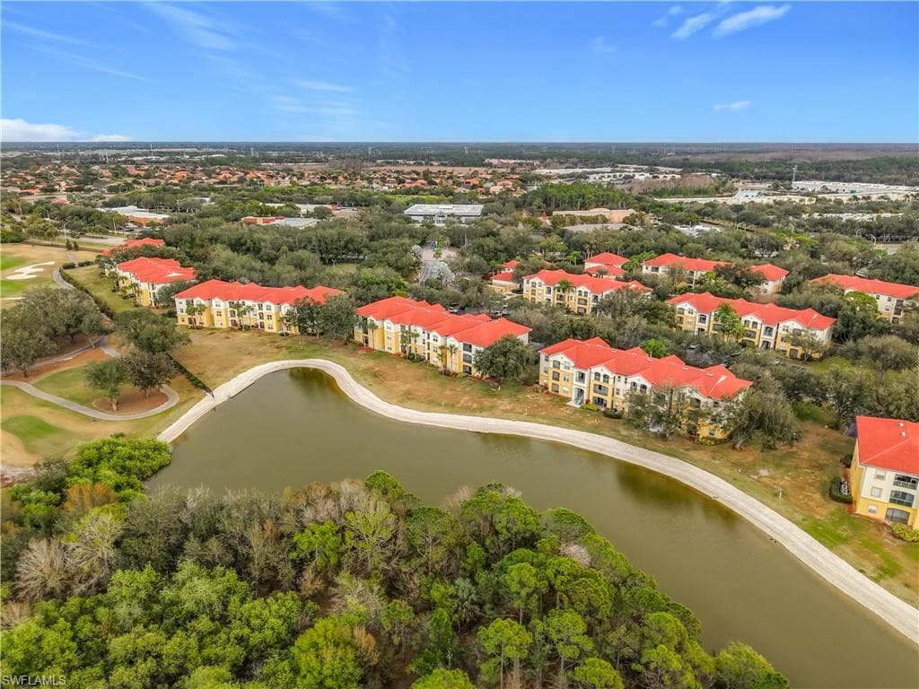 11490 Villa Grand 205-46