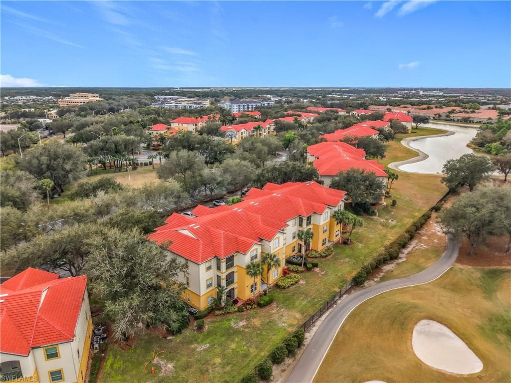 11490 Villa Grand 205-41