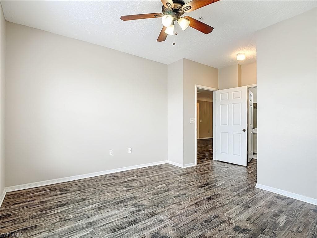 11490 Villa Grand 205-31