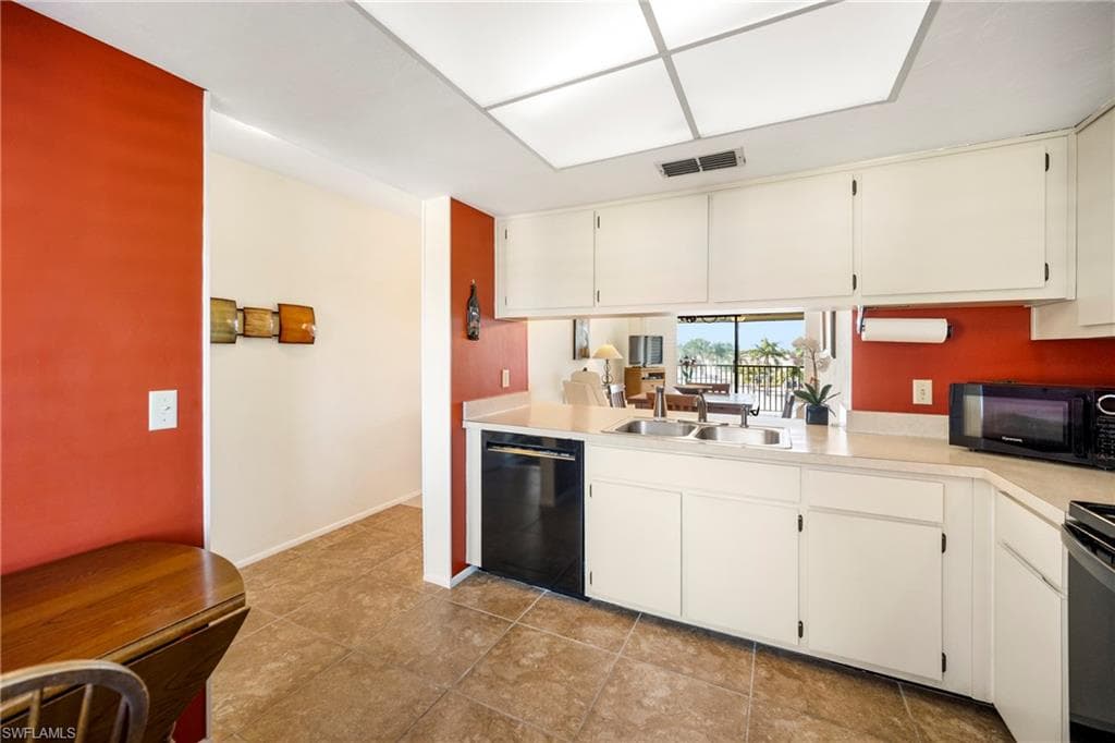 11170 Caravel CIR 310-14